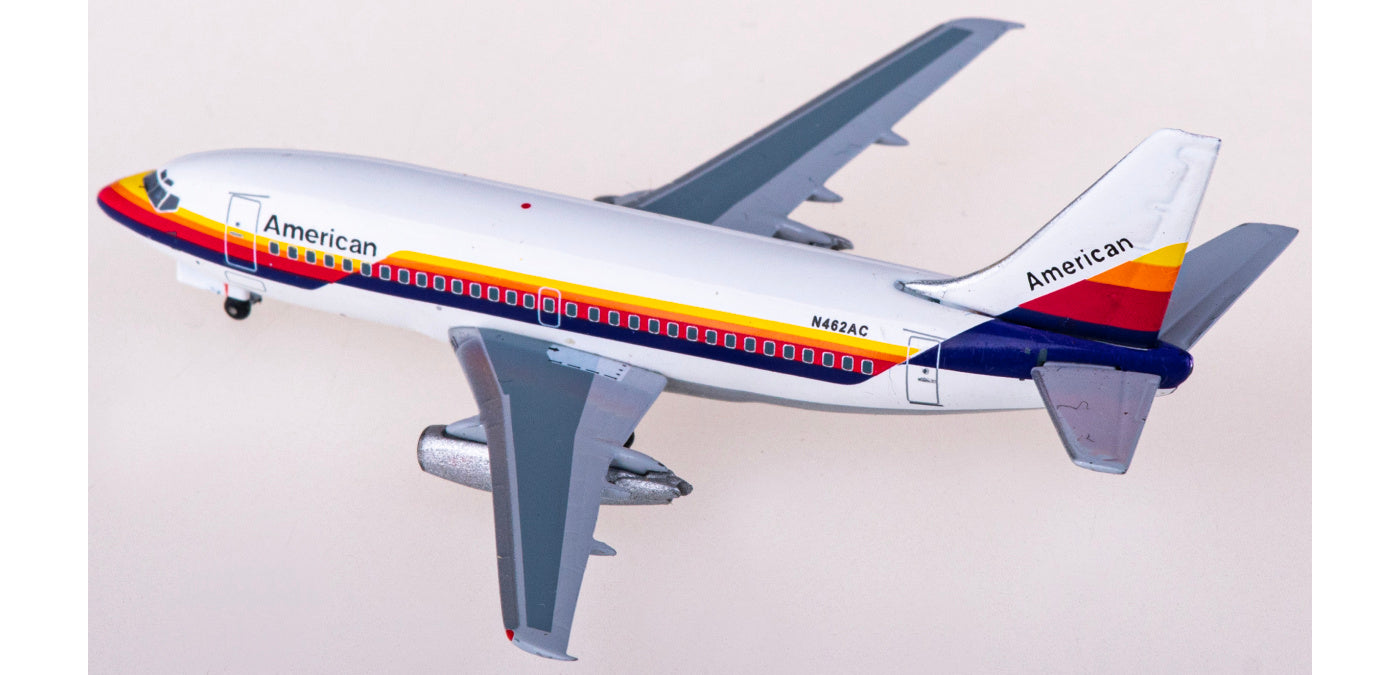 1:400 AeroClassics BBX41649 American Airlines Boeing 737-200 N462AC Aircraft Model+Free Tractor
