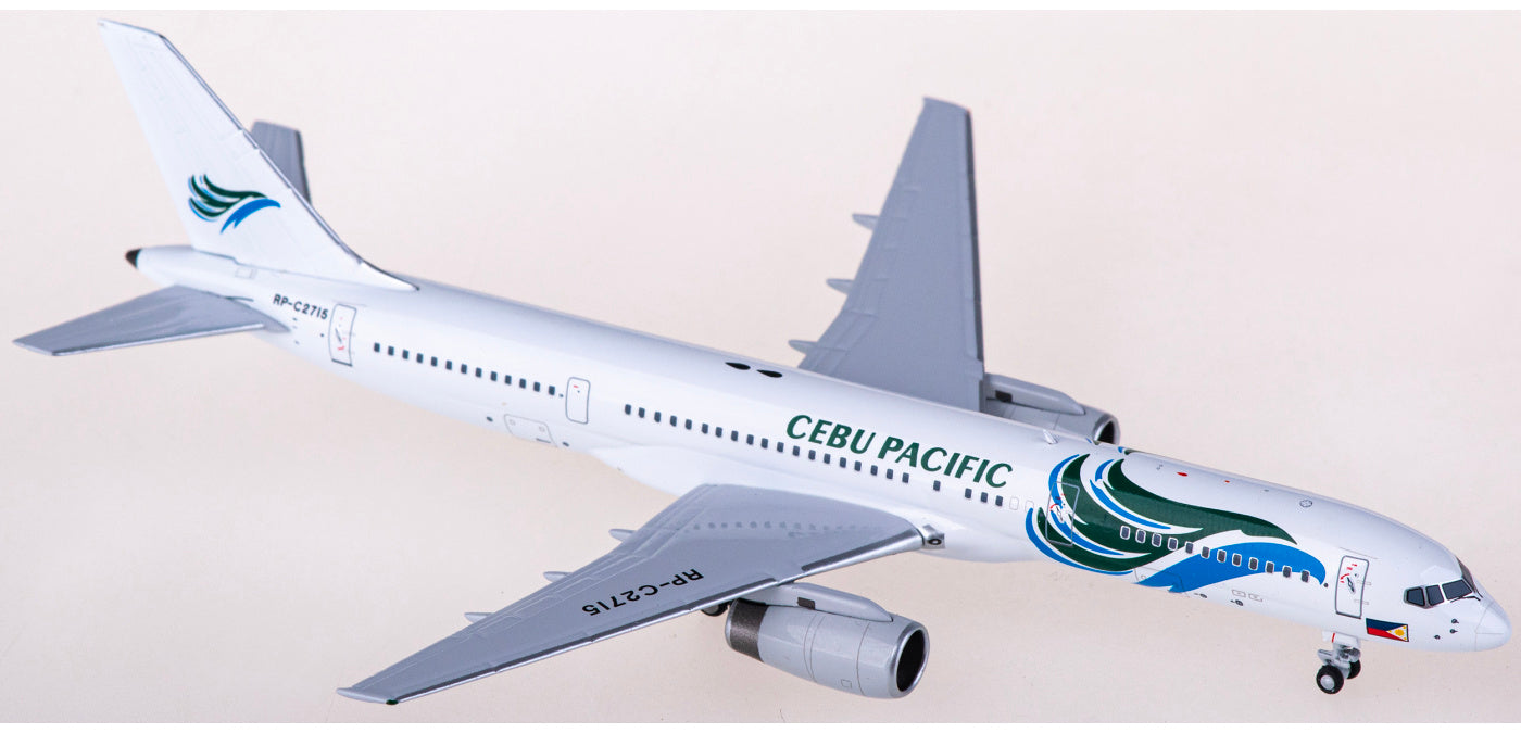 1:400 NG Models NG53197 Cebu Pacific Air Boeing 757-200 RP-C2715+Free Tractor