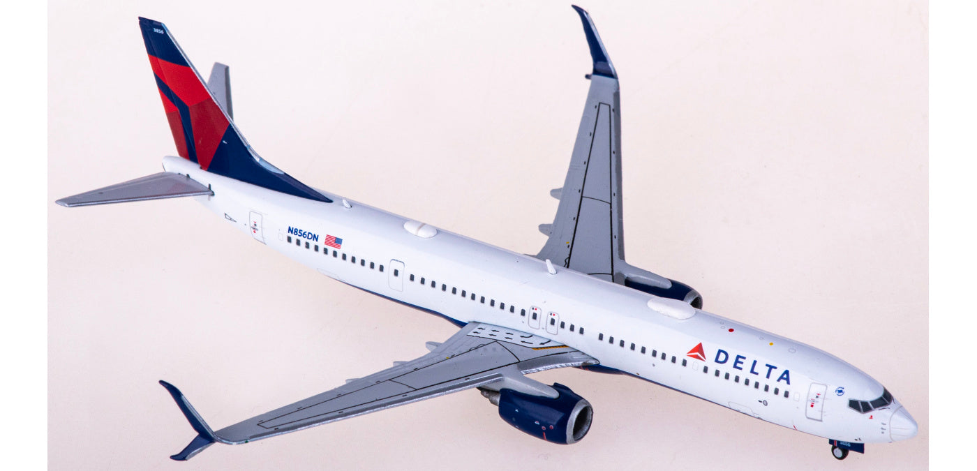 1:400 Geminijets GJDAL2102 Delta Air Lines Boeing 737-900ER N856DN ircraft Model+Free Tractor