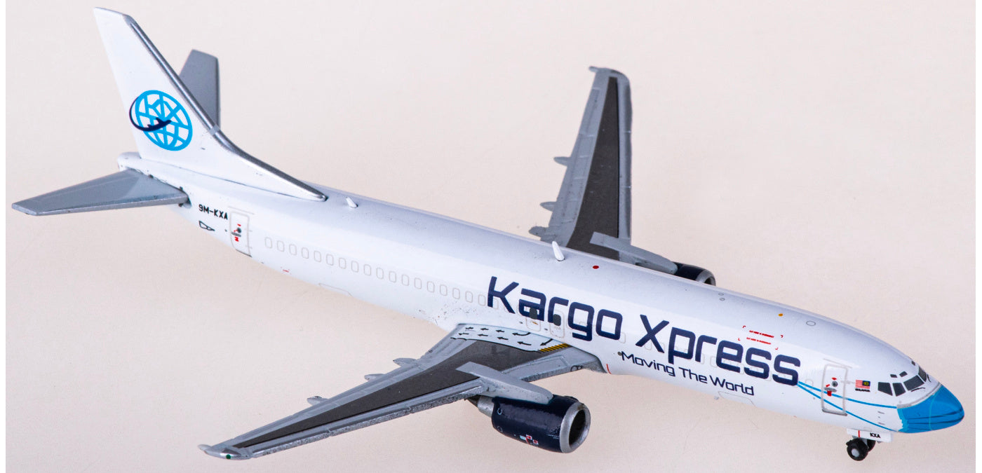 1:400 JC Wings XX4495 Kargo Xpress Boeing 737-400 9M-KXA+Free Tractor