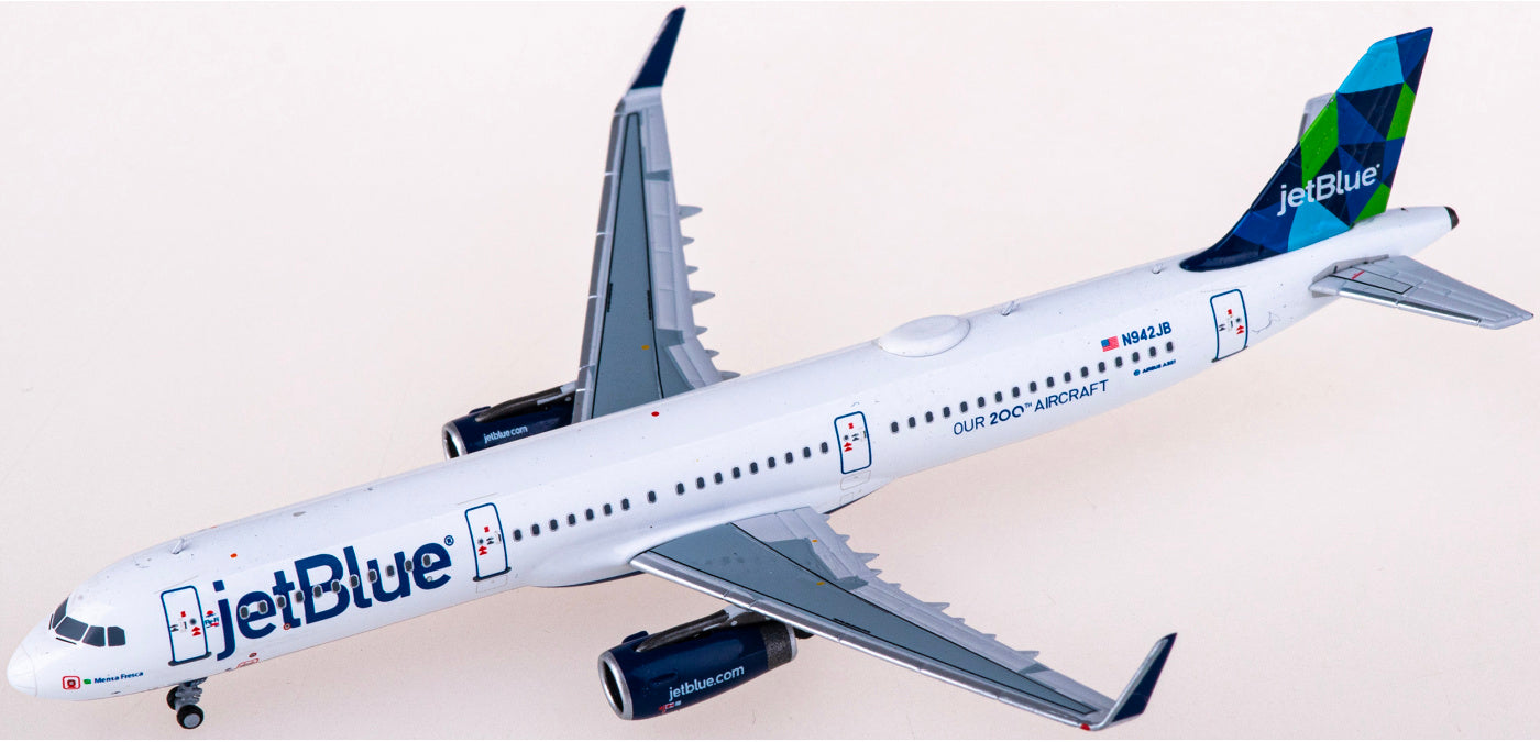 1:400 NG Models NG13055 JetBlue Airbus A321 N942JB+Free Tractor