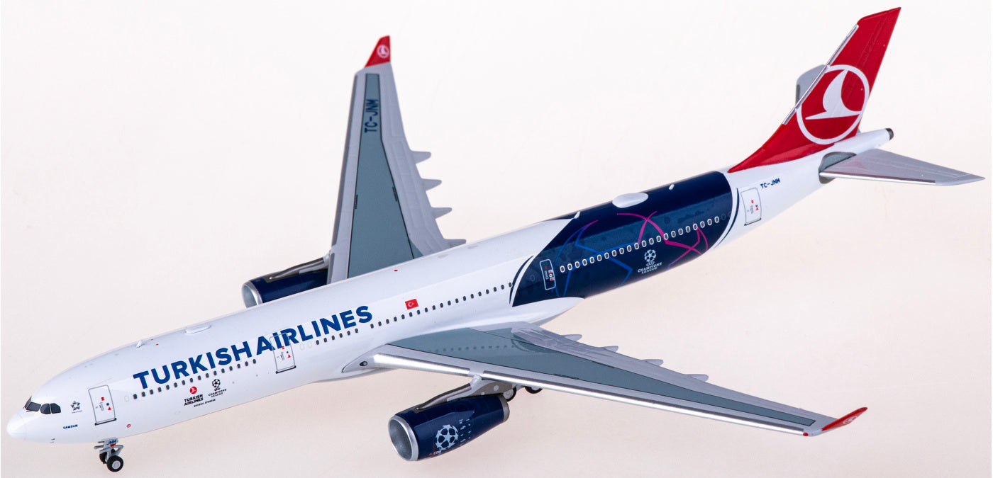 1:400 NG Models NG62061 Turkish Airlines Airbus A330-300 TC-JNM Aircraft Model+Free Tractor