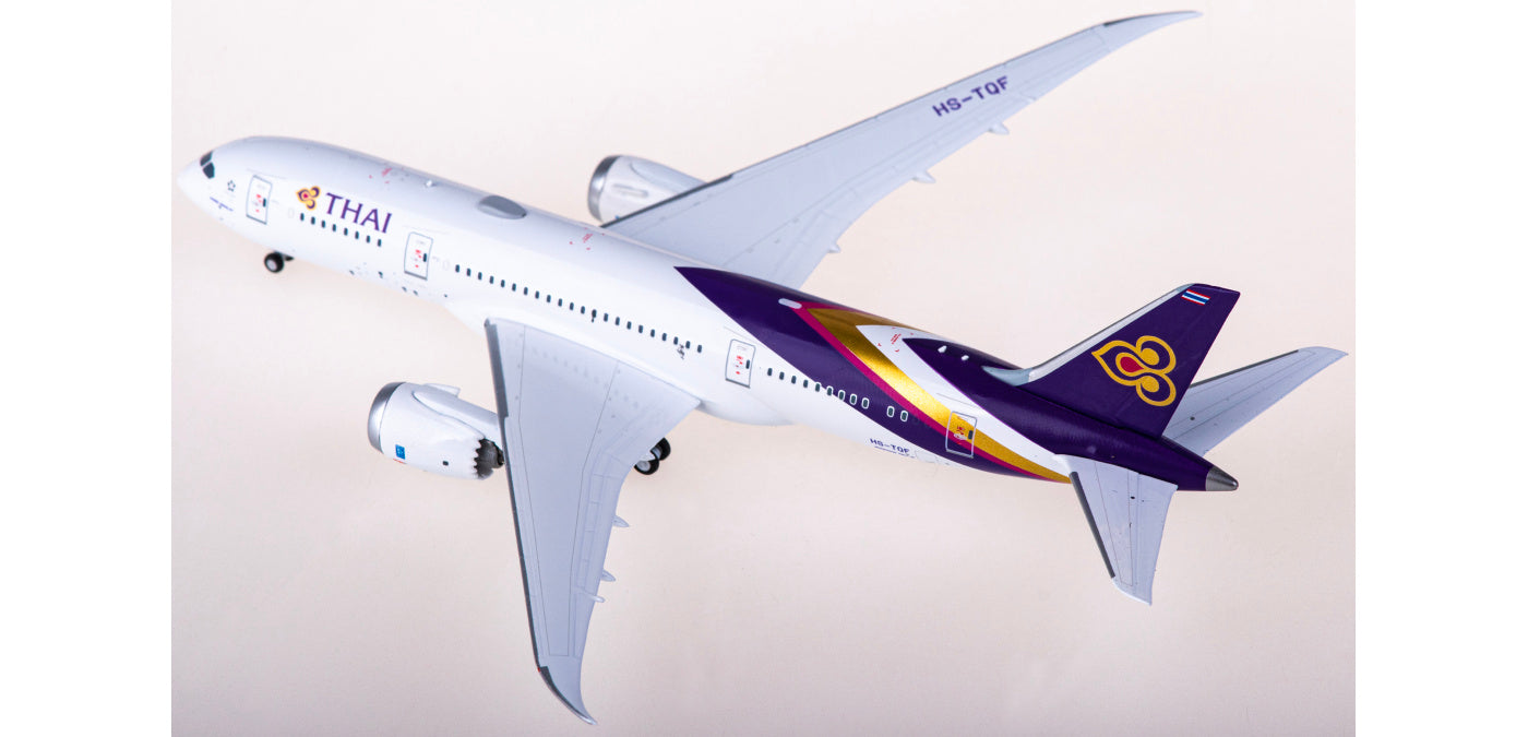 1:400 NG Models NG59013 Thai Airways Boeing 787-8 HS-TQF Aircraft Model+Free Tractor