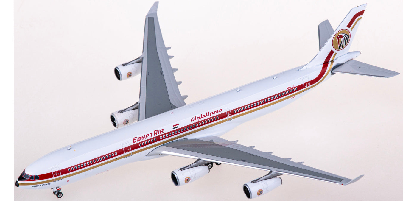1:400 Phoenix PH11811 EgyptAir Airbus A340-300 A40-LE+Free Tractor