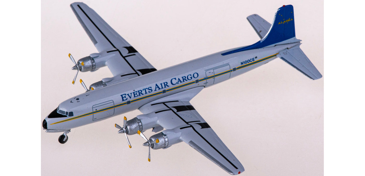 1:400 AeroClassics AC411282 Everts Air Cargo Douglas DC-6 N100CE Aircraft Model+Free Tractor