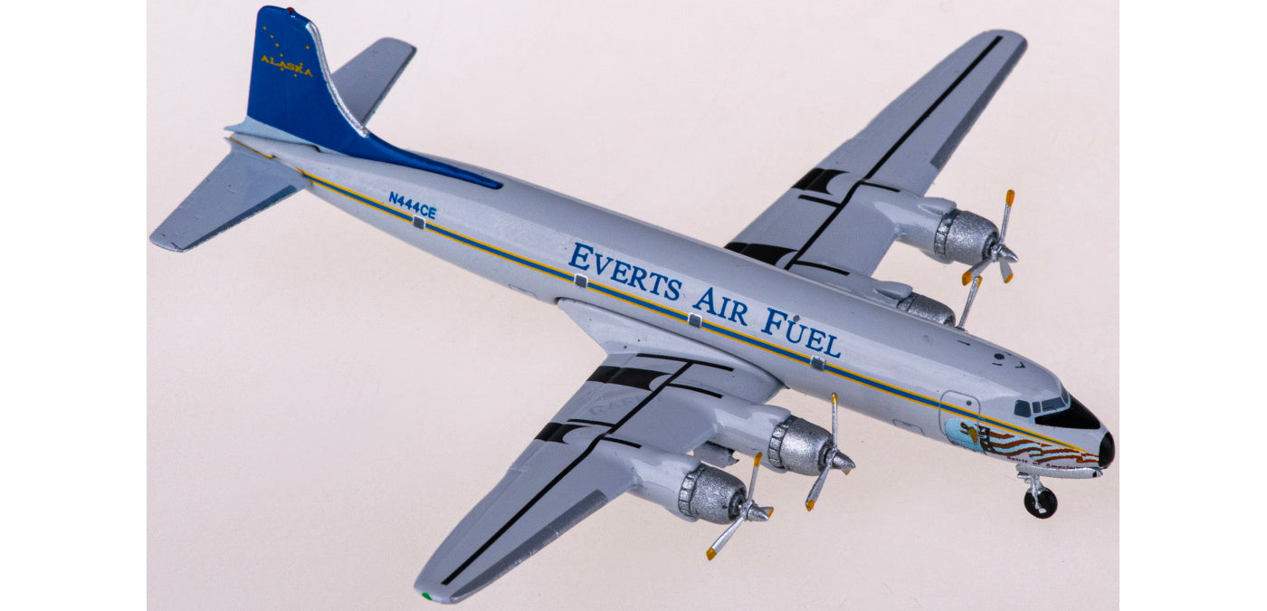 1:400 AeroClassics AC411283 Everts Air Fuel Douglas DC-6 N444CE Aircraft Model+Free Tractor