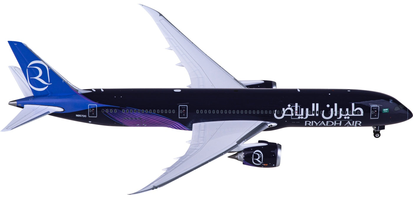 1:400 Phoenix PH11829 Riyadh Air Boeing 787-9 N8572C Aircraft Model+Free Tractor