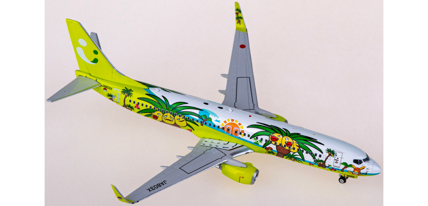 1:400 Phoenix PH04545 Solaseed Air Boeing 737-800 JA803X Aircraft Model+Free Tractor