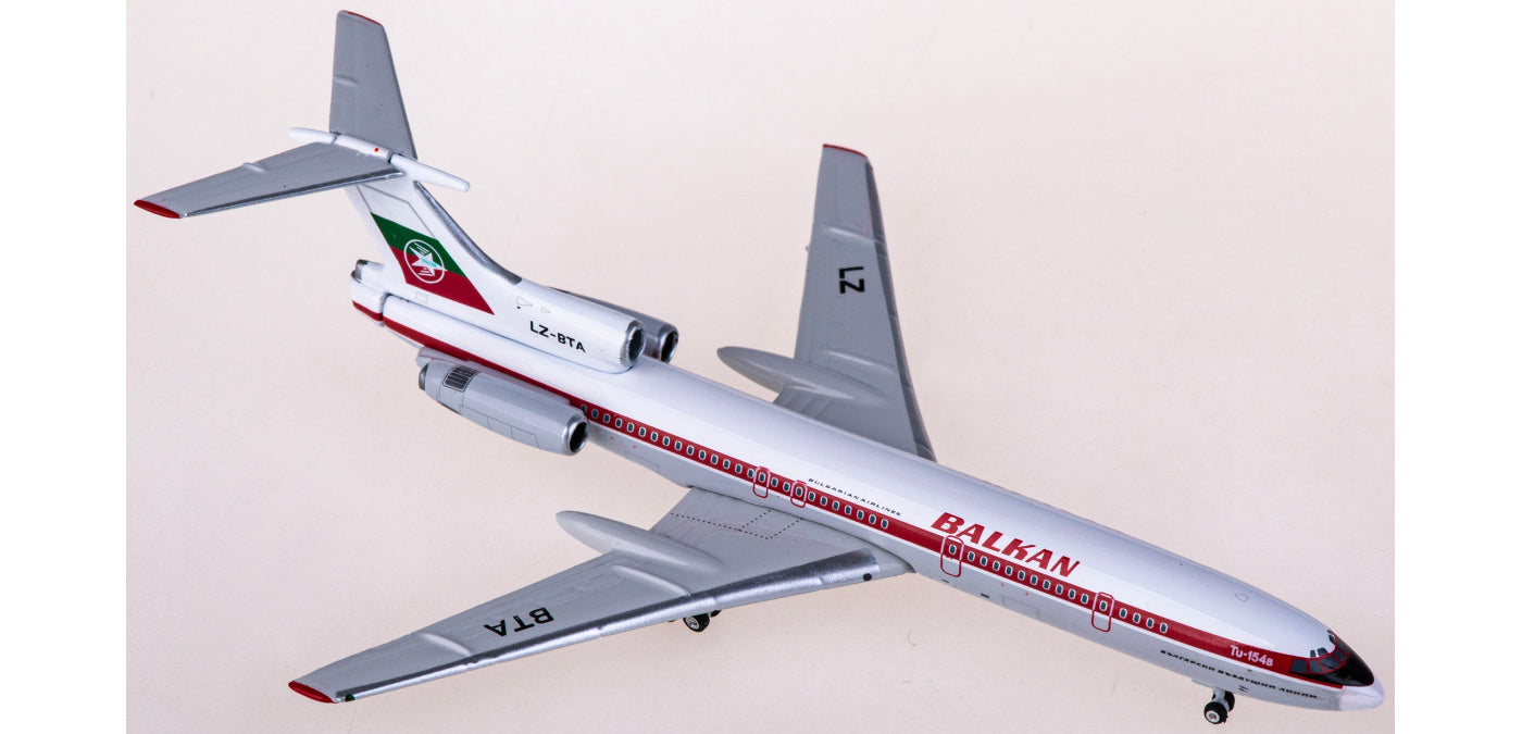 1:400 Phoenix PH11825 Balkan Bulgarian Airlines Tupolev TU-154B LZ-BTA+Free Tractor