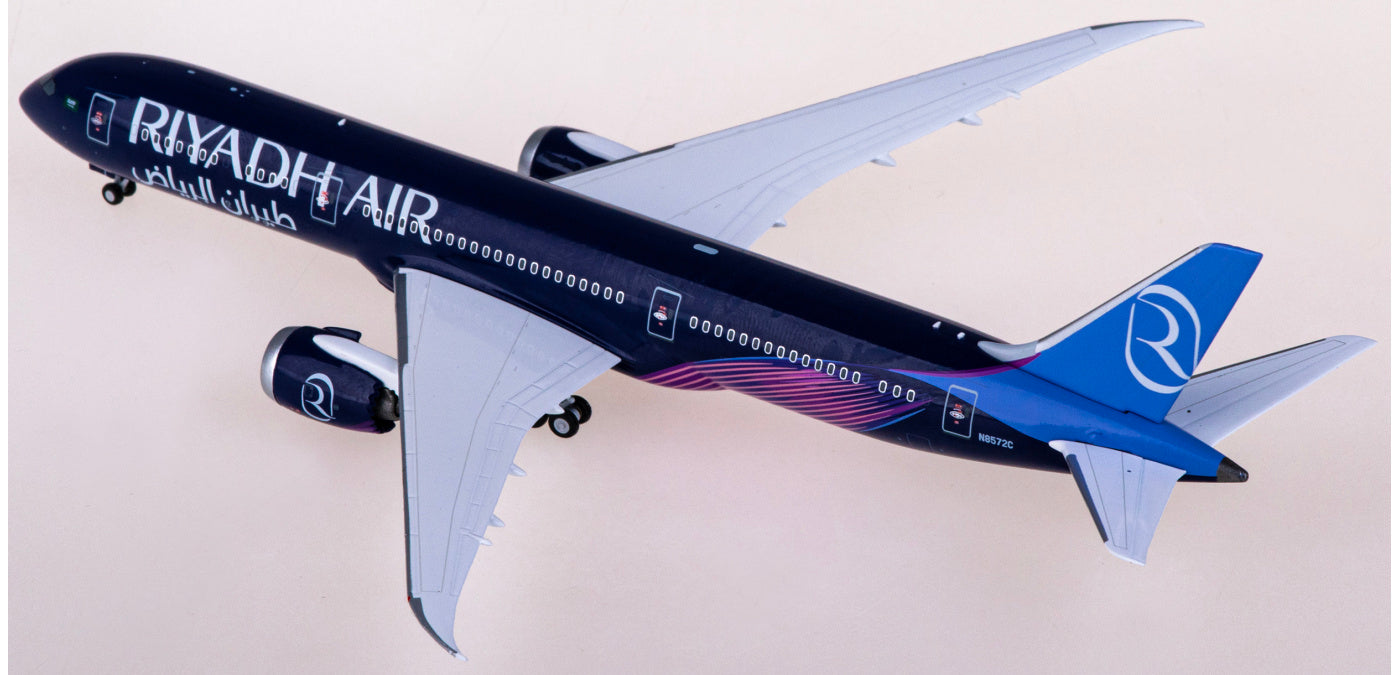 1:400 NG Models NG55113 Riyadh Air Boeing 787-9 Dreamliner N8572C Aircraft Model+Free Tractor