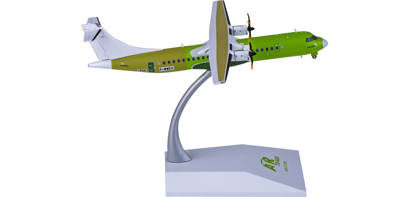 1:200 JC Wings XX20267 ATR-72-600 F-WWEG Aircraft Model
