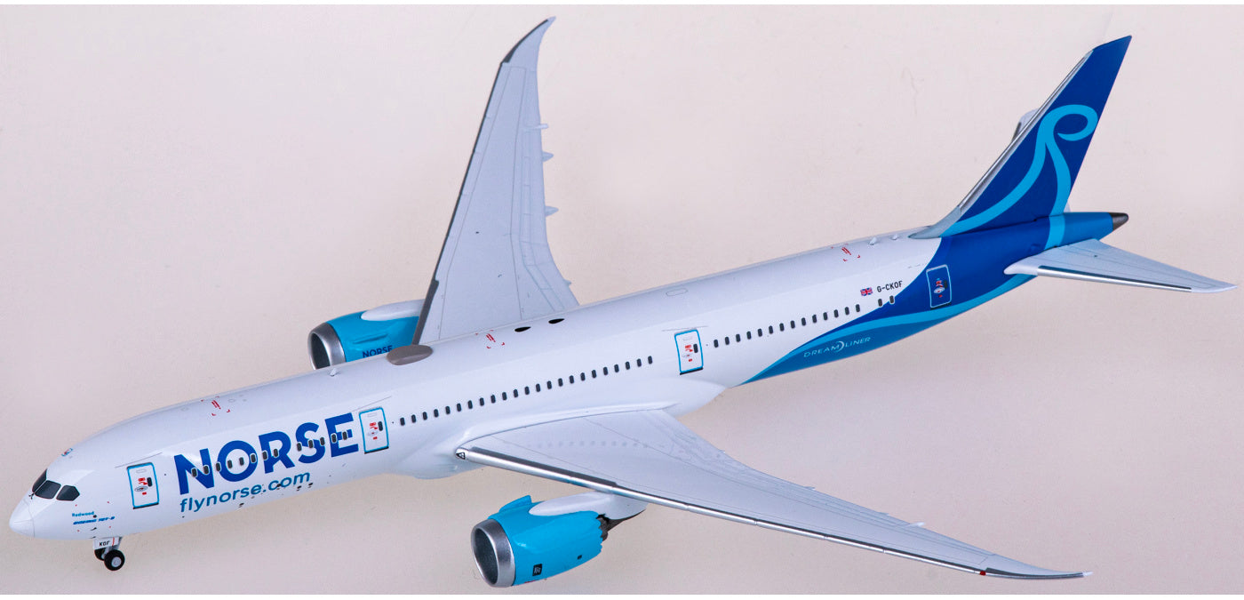 1:400 NG Models NG55111 Norse Atlantic Airways Boeing 787-9 G-CKOF Aircraft Model+Free Tractor