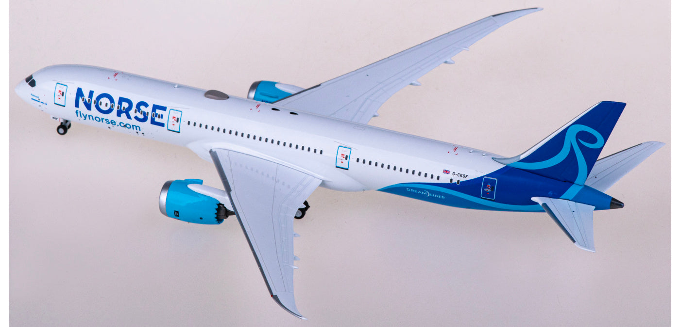 1:400 NG Models NG55111 Norse Atlantic Airways Boeing 787-9 G-CKOF Aircraft Model+Free Tractor