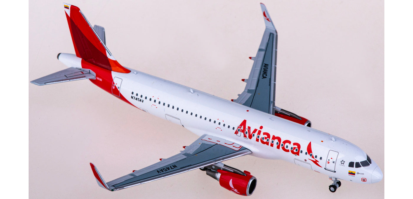 1:400 NG Models NG15028 Avianca Airbus A320 N745AV Aircraft Model+Free Tractor