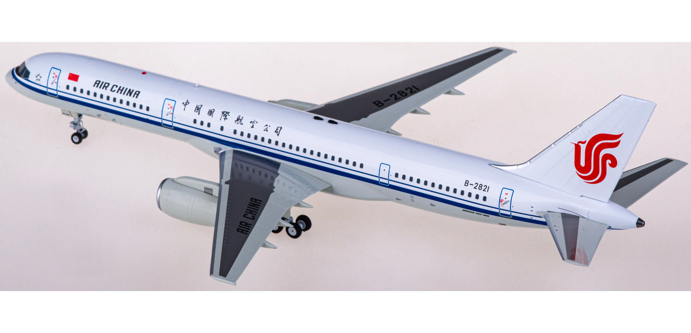 1:200 NG Models NG42010 Air China Boeing 757-200 B-2821 Aircraft Model
