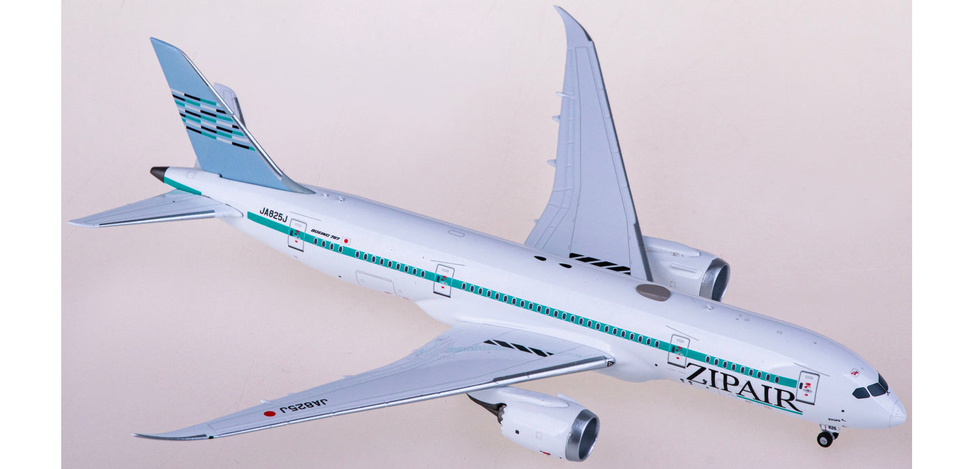 1:400 NG Models NG59021 ZIPAIR Boeing 787-8 JA825J Aircraft Model+Free Tractor