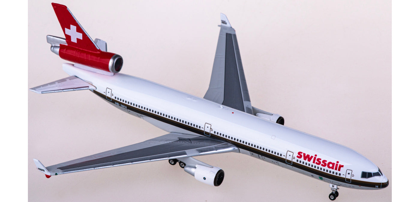 1:400 Phoenix PH11851 Swissair McDonnell Douglas MD-11 HB-IWH Aircraft Model+Free Tractor