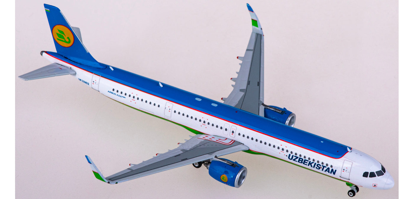 1:400 Phoenix PH11838 Uzbekistan Airways Airbus A321 UK32102 Aircraft Model+Free Tractor