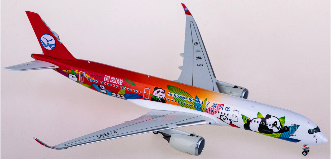 1:400 NG Models NG39053 Sichuan Airlines Airbus A350-900 B-32AG Aircraft Model+Free Tractor