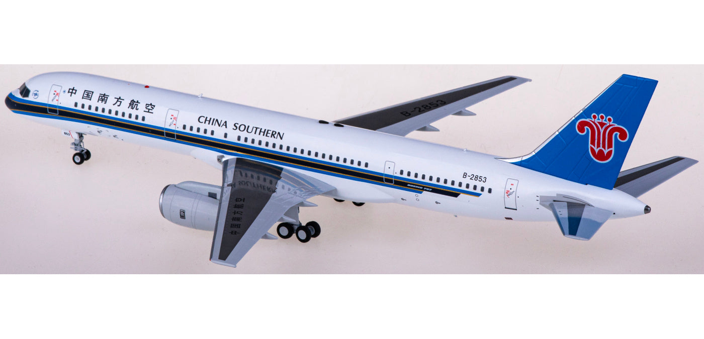 1:200 NG Models NG42016 China Southern Boeing 757-200 B-2853 Aircraft Model