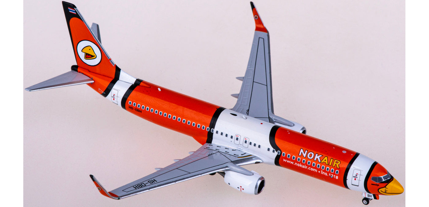 1:400 NG Models NG58217 Nok Air Boeing 737-800 HS-DBH Aircraft Model+Free Tractor