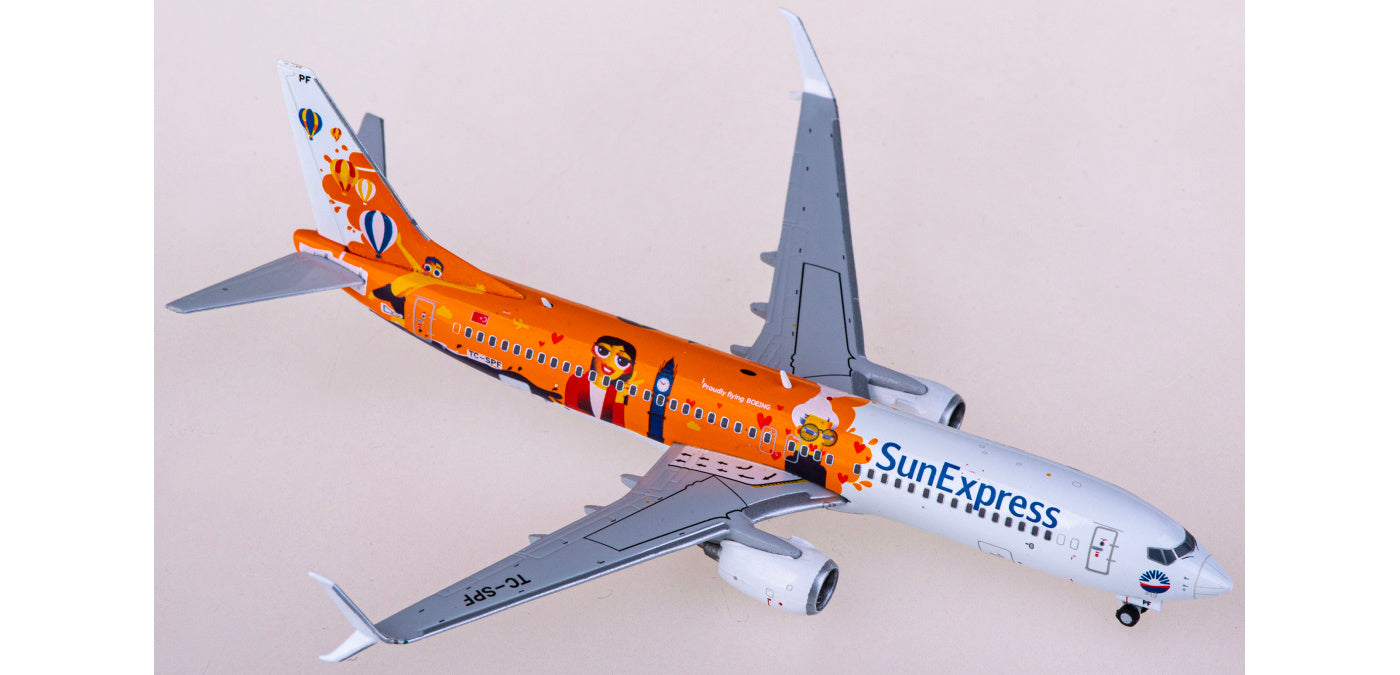 1:400 JC Wings LH4288 SunExpress Boeing 737-800 TC-SPF Aircraft Model+Free Tractor