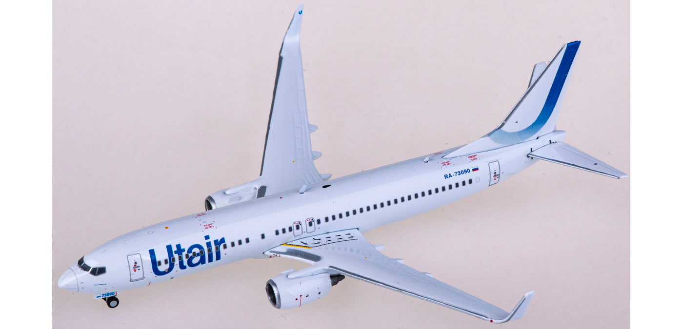1:400 Geminijets GJUTA2120 UTair Boeing 737-800 RA-73090 Aircraft Model+Free Tractor