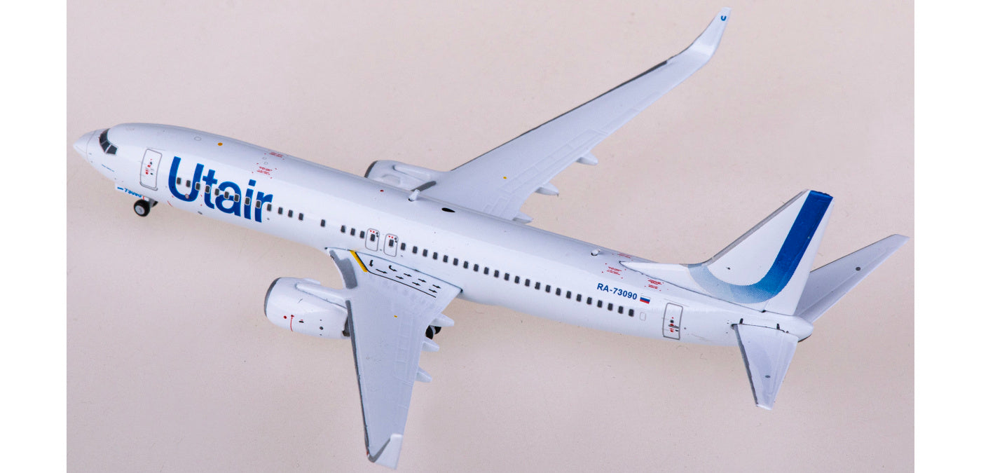 1:400 Geminijets GJUTA2120 UTair Boeing 737-800 RA-73090 Aircraft Model+Free Tractor