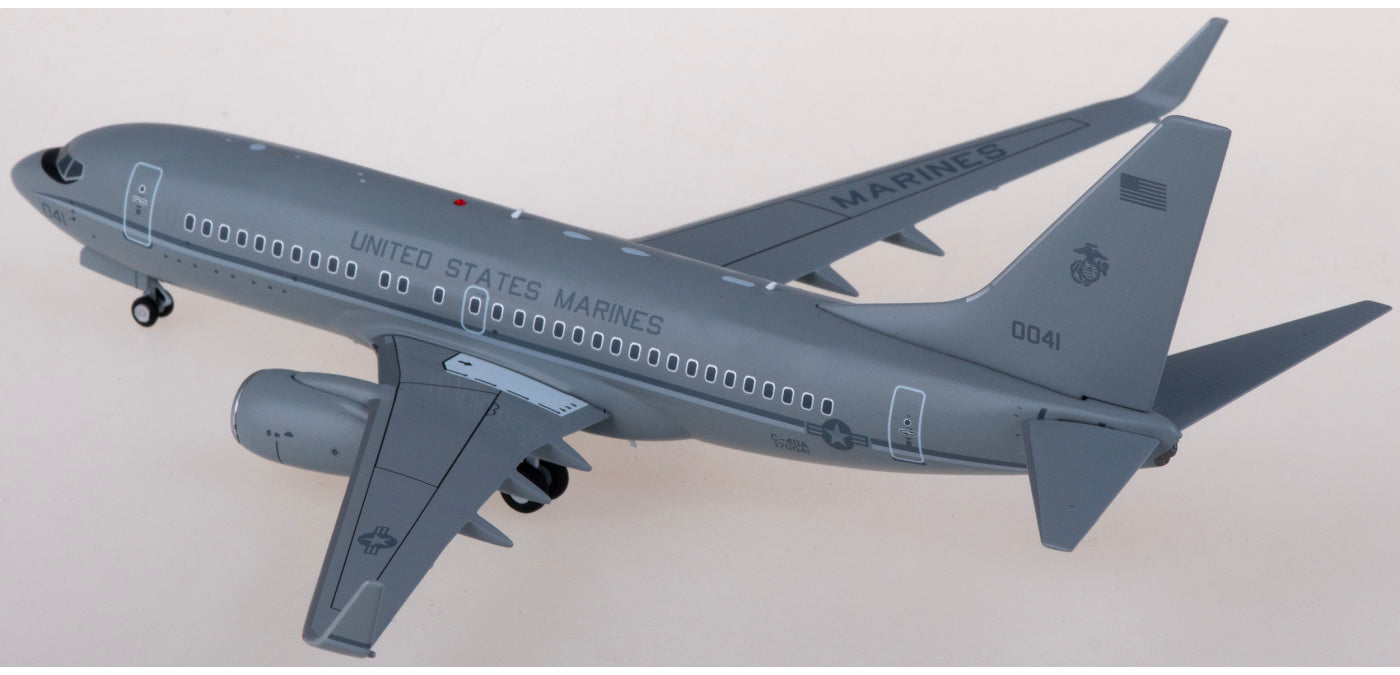 1:200 NG Models NG05002 USMC Boeing 737-700 C-40A Clipper 170041 Aircraft Model