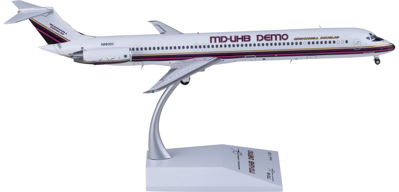 1:200 JC Wings XX20024 McDonnell Douglas Company McDonnell Douglas MD-80 N980DC Aircraft Model