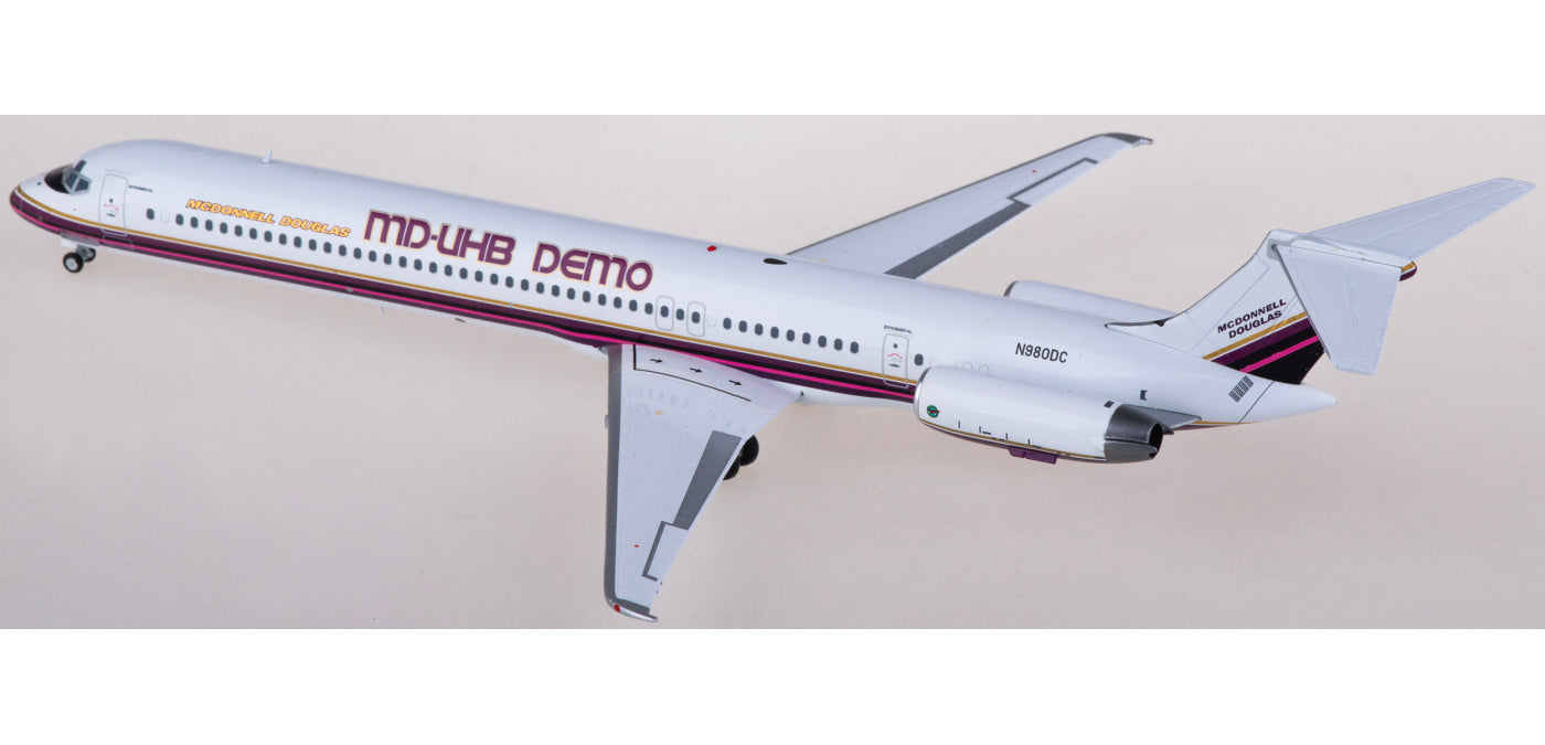 1:200 JC Wings XX20024 McDonnell Douglas Company McDonnell Douglas MD-80 N980DC Aircraft Model
