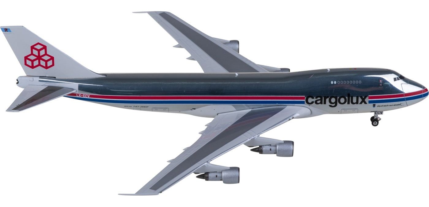 1:400 Phoenix PH11854 Cargolux Boeing 747-200 LX-ECV Aircraft Model+Free Tractor