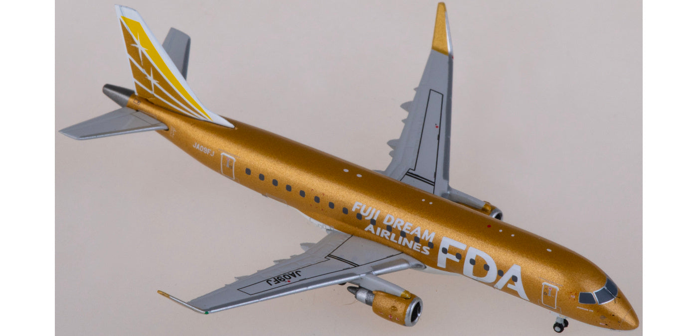 1:400 JC Wings EW4175004 Fuji Dream Airlines Embraer ERJ-175STD JA09FJ Aircraft Model+Free Tractor