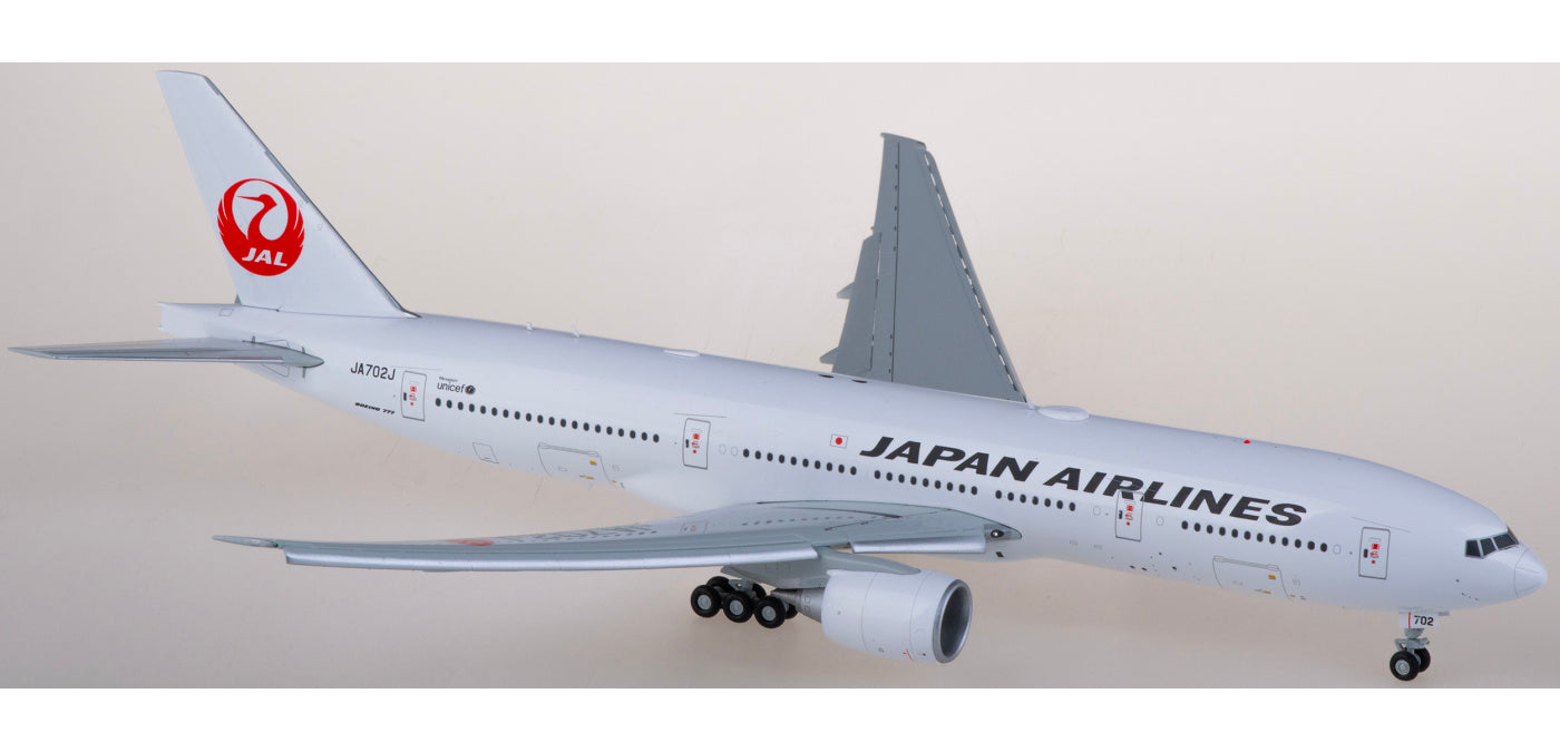 1:200 JC Wings SA2043A Japan Airlines Boeing 777-200ER JA702J "Flaps Down" Aircraft Model