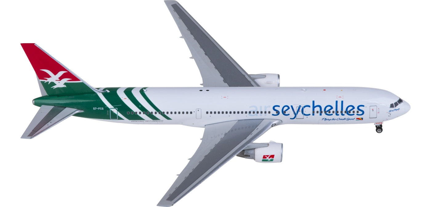 1:400 Phoenix PH11846 Air Seychelles Boeing 767-300 S7-FCS Aircraft Model+Free Tractor