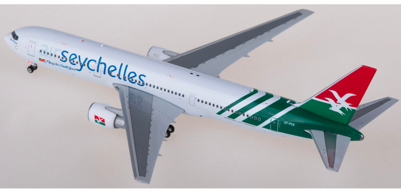 1:400 Phoenix PH11846 Air Seychelles Boeing 767-300 S7-FCS Aircraft Model+Free Tractor