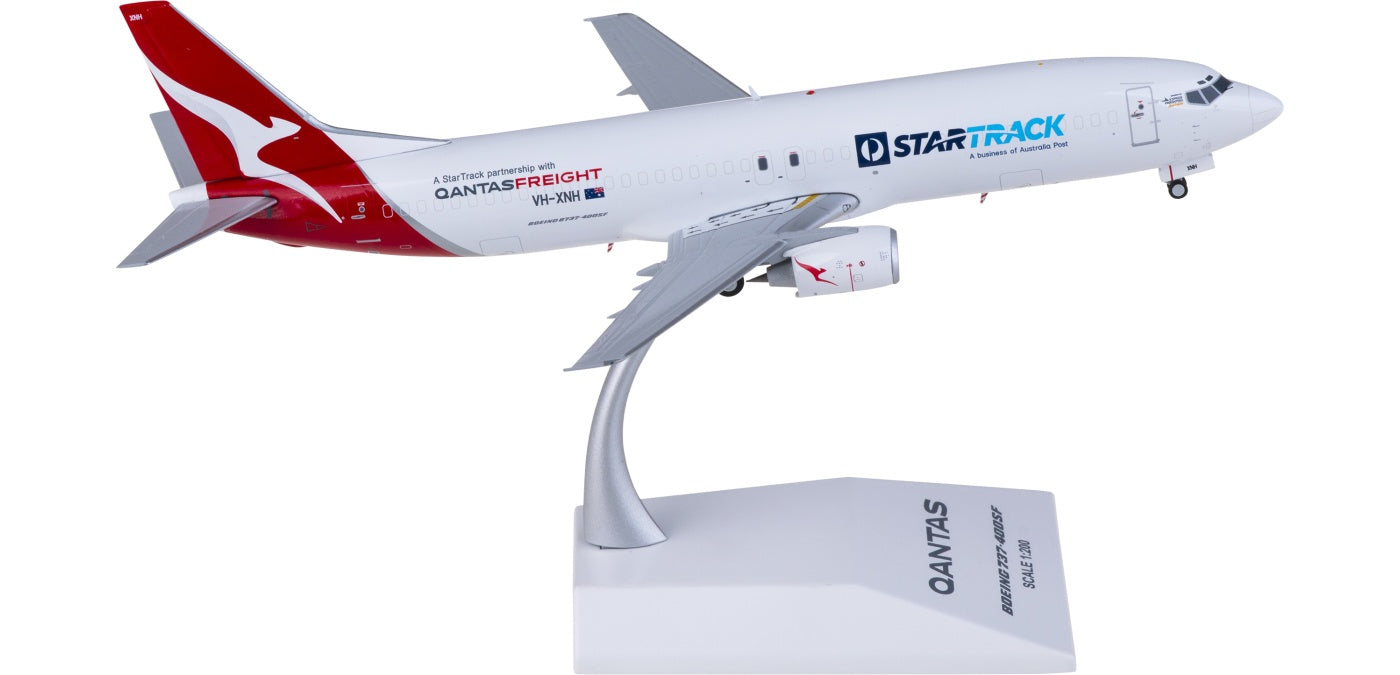 1:200 JC Wings XX20394 Qantas Boeing 737-400SF VH-XNH Aircraft Model
