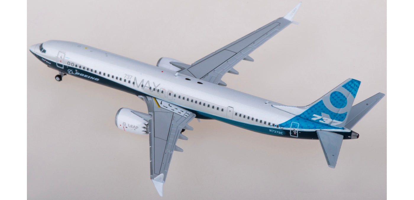 1:400 JC Wings LH4291 Boeing 737 MAX 9 N7379E Aircraft Model+Free Tractor
