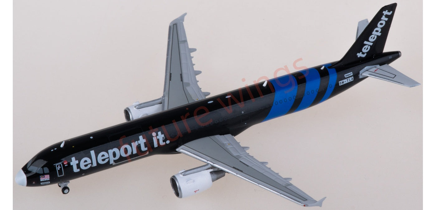 1:400 JC Wings XX40193 AirAsia Airbus A321P2F 9M-TLA Aircraft Model+Free Tractor
