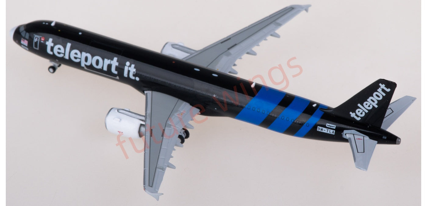 1:400 JC Wings XX40193 AirAsia Airbus A321P2F 9M-TLA Aircraft Model+Free Tractor