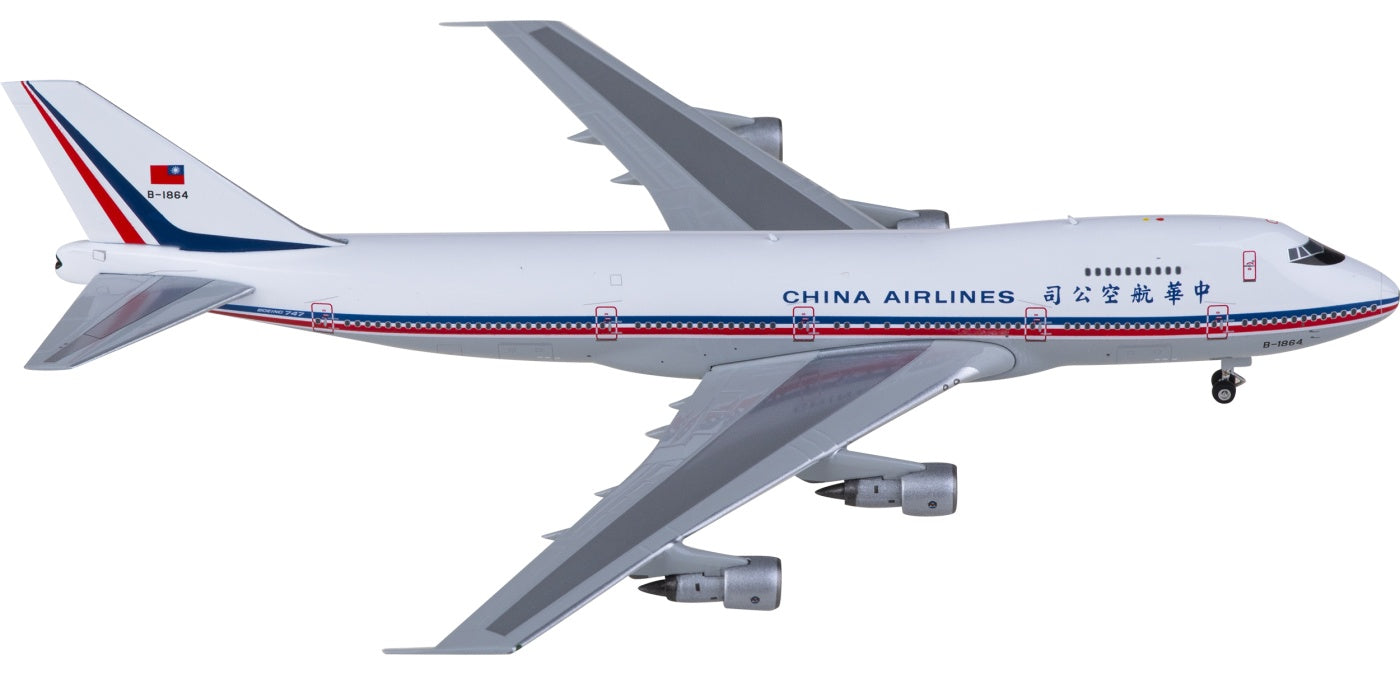 1:400 Phoenix PH11870 China Airlines Boeing 747-200 B-1864 Aircraft Model+Free Tractor