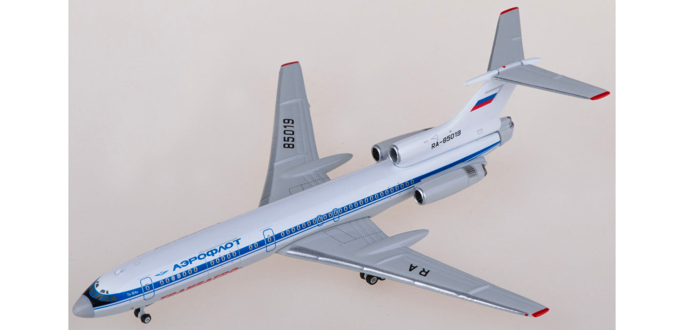 1:400 Phoenix PH11877 Aeroflot Tupolev TU-154S RA-85019 Aircraft Model+Free Tractor