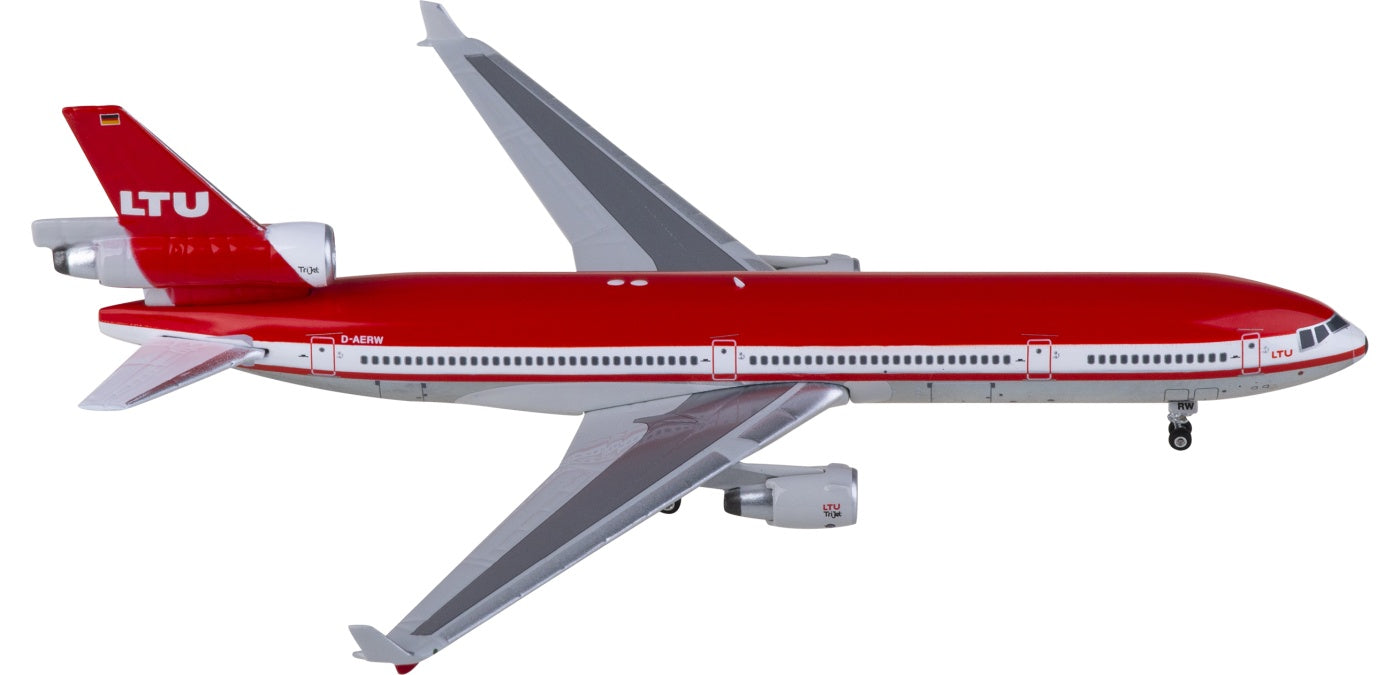 1:400 Phoenix PH11874 LTU International McDonnell Douglas MD-11 D-AERW Aircraft Model+Free Tractor