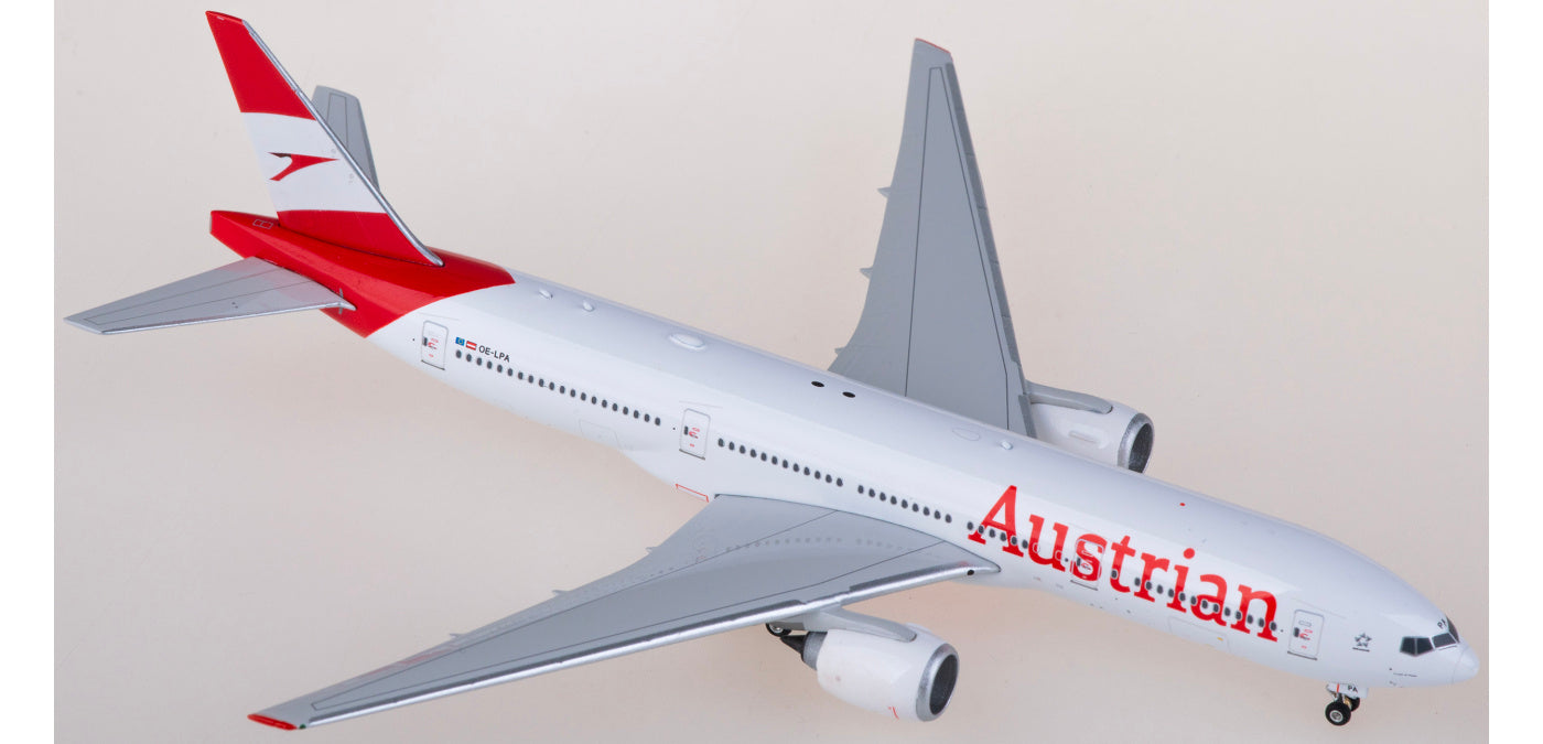 1:400 Phoenix PH11868 Austrian Airlines Boeing 777-200ER OE-LPA Aircraft Model+Free Tractor