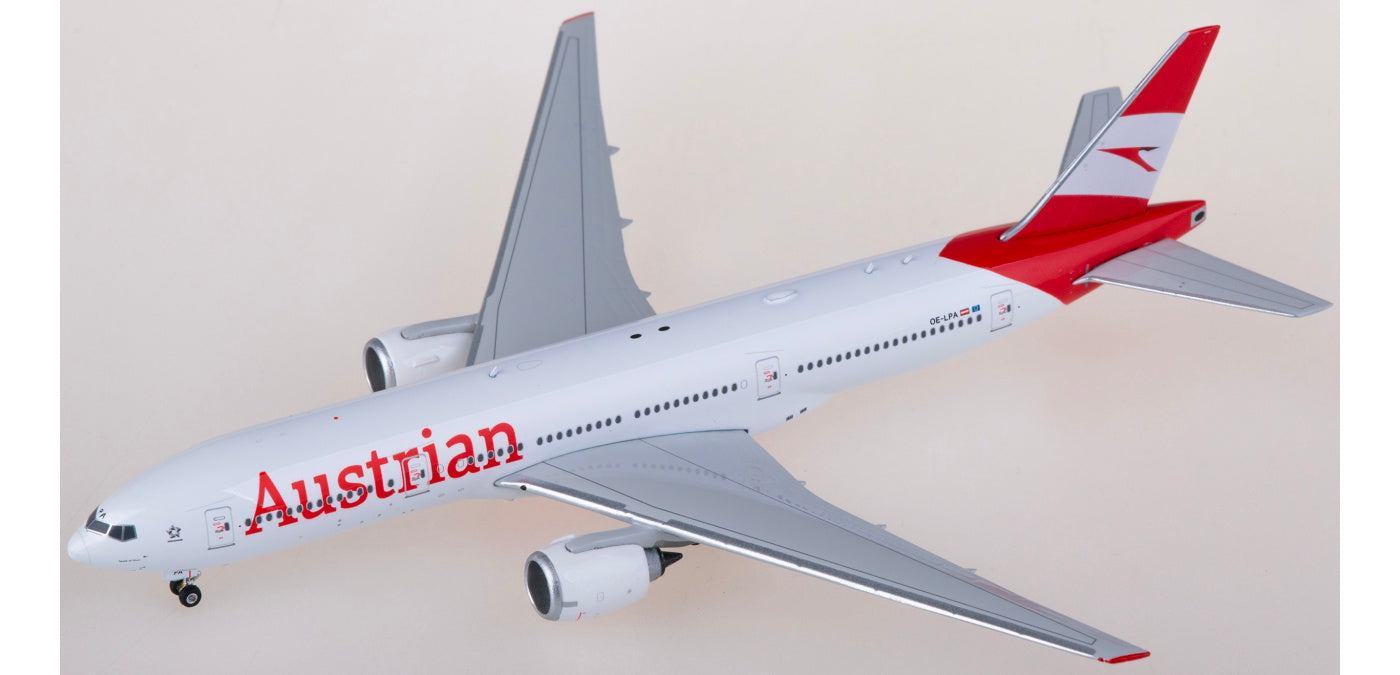 1:400 Phoenix PH11868 Austrian Airlines Boeing 777-200ER OE-LPA Aircraft Model+Free Tractor