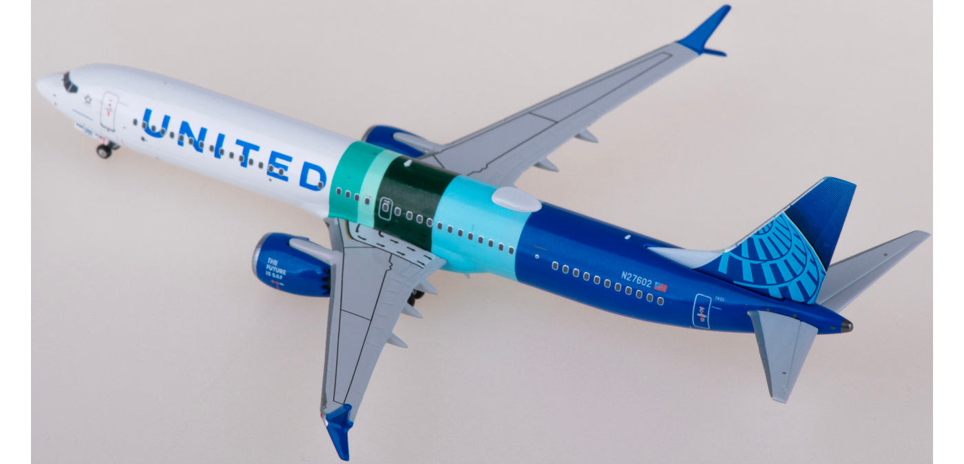 1:400 NG Models NG90002 United Airlines Boeing 737 MAX 10 N27602 Aircraft Model+Free Tractor