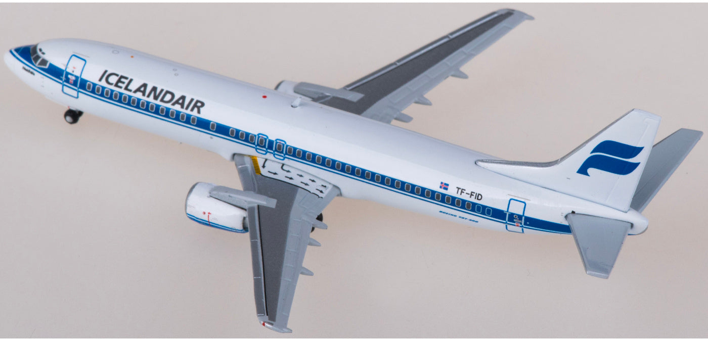 1:400 JC Wings LH4309 Icelandair Boeing 737-400 TF-FID Aircraft Model+Free Tractor