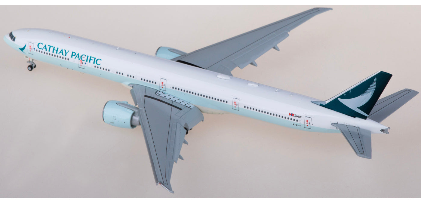 1:400 JC Wings XX4984A Cathay Pacific Boeing 777-300ER B-KQT "Flaps Down" Aircraft Model+Free Tractor