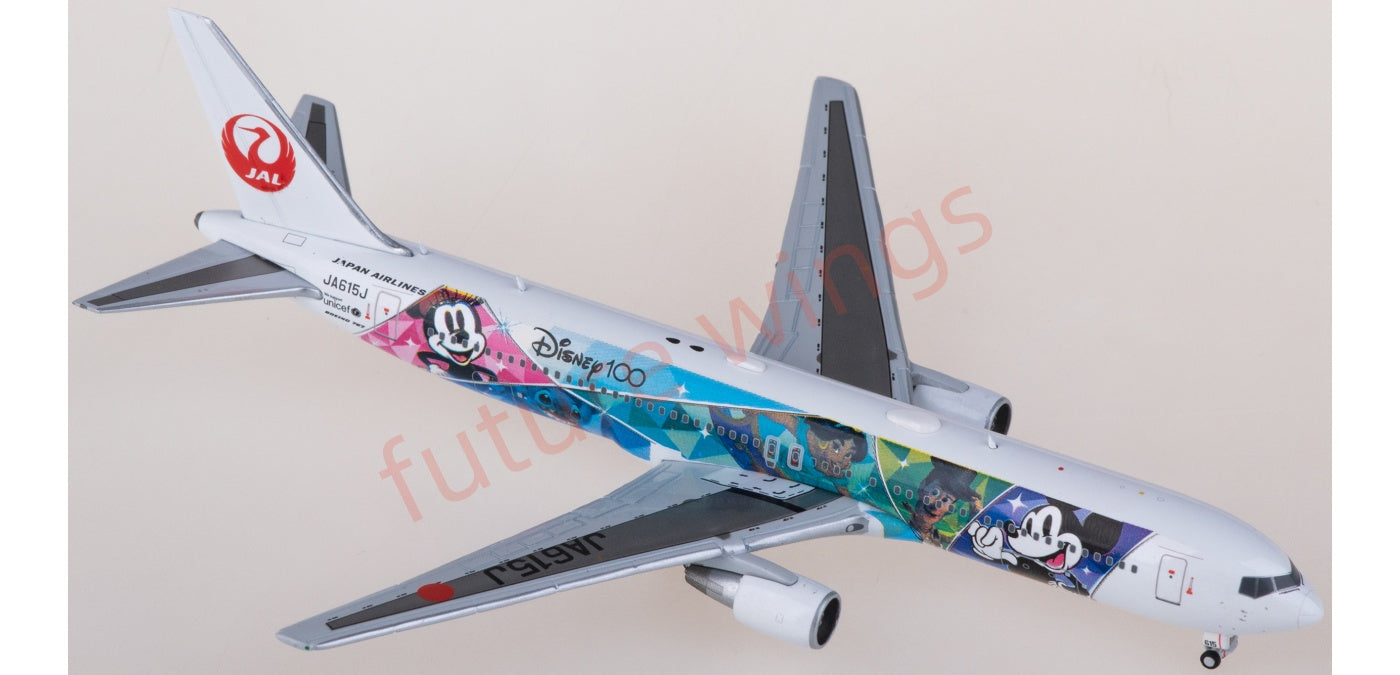 1:400 JC Wings SA4017 Japan Airlines Boeing 767-300ER JA615J Aircraft Model+Free Tractor