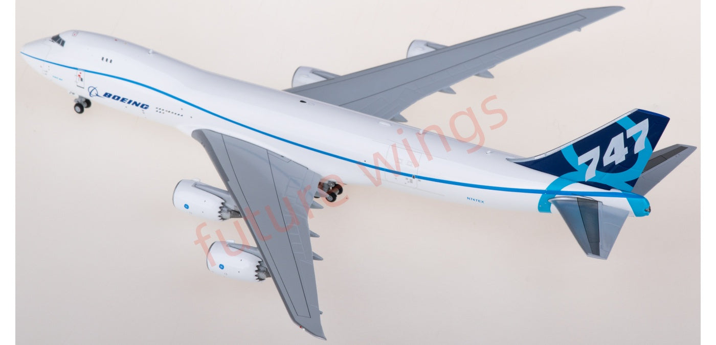 1:400 JC Wings LH4349 Boeing 747-8F N747EX Aircraft Model+Free Tractor